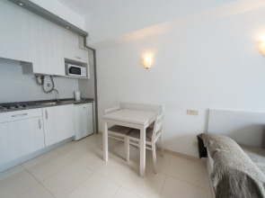 Apartamentos Embat