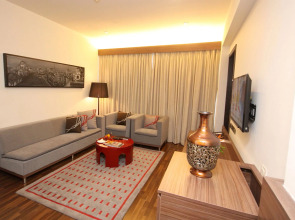 Vivanta Kolkata EM Bypass