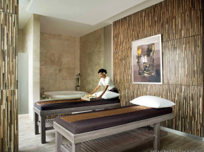 Novotel Bangka Hotel & Convention Centre