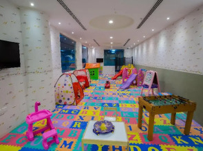 Rest Night Hotel Suites Al Hamra