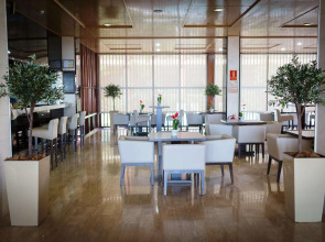 Отель Escuela Santa Cruz