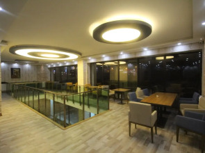 Zara Turan Apart Otel