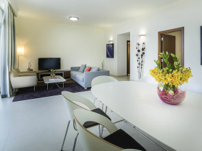 Aparthotel Adagio Abu Dhabi Al Bustan