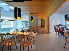 Radisson Bengaluru City Center