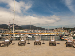 MarinaPlace Resort & Spa