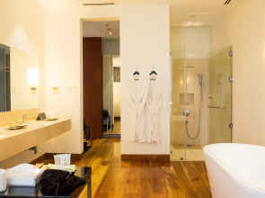 City Garden GRAND Hotel