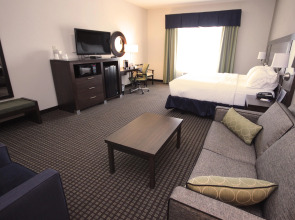 Holiday Inn Express Hotel & Suites Belgrade by IHG