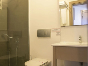 Bodrum Sea Side Beach Club Hotel