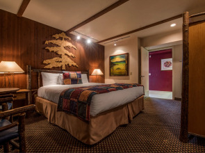 Lakeside Inn and Casino