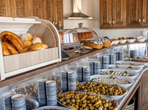 Ada Cave Suites Hotel