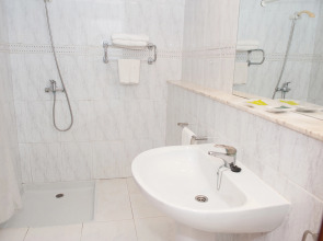 Apartamentos Sol Romántica by DOT Suites