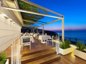 Отель Continental