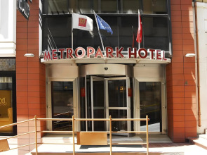 Taksim Metropark Hotel