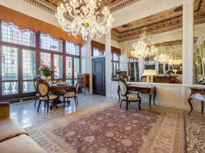 Hotel Nani Mocenigo Palace