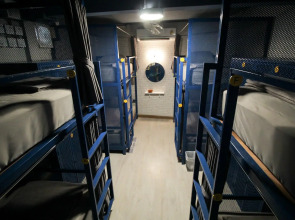 The Moon Hostel Hua Hin