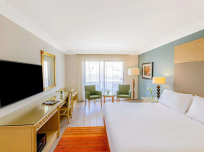 Mövenpick Resort Petra