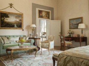 Отель Four Seasons Hotel Firenze