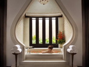 InterContinental Danang Sun Peninsula Resort by IHG