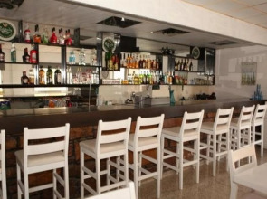 Polyxeni Hotel Apartments