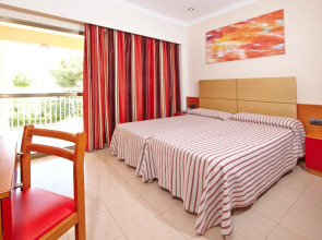 MLL Caribbean Bay Hotel