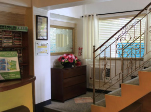 Quoalla Hotel Makati