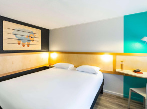 Greet Hotel Angouleme