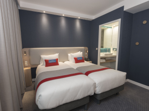 Holiday Inn Express Paris - Velizy by IHG