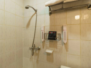 RedDoorz @ Jalan Jaksa