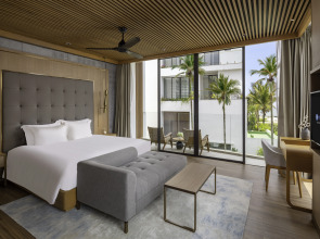 Wyndham Hoi An Royal Beachfront Resort & Villas