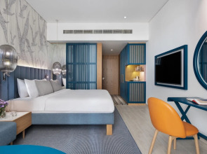 Курорт C Central Resort the Palm