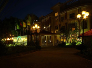 Trang An Beach Resort