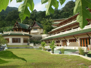 Prince Edouard Apartment & Resort