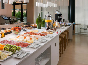 DoubleTree by Hilton Hotel Girona