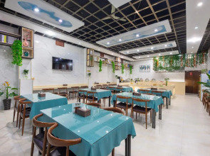 Yiwu Yuejia Business Hotel