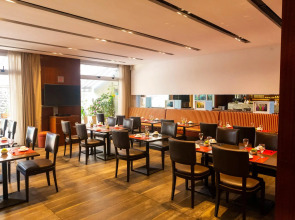 474 Buenos Aires Hotel