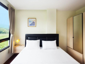 The Lago Apartments by Tropiclook