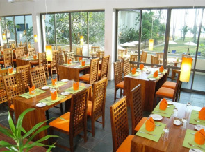 Mermaid Hotel & Club