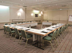 Leonardo Hotel Köln Bonn Airport