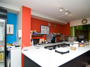 Kensal Green Backpackers 1