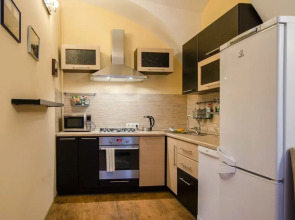 Emperoom Near Summer Garden Apartments