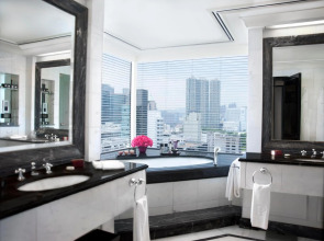 Отель The Peninsula Hong Kong