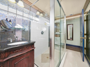 Riviera Hotel South Beach