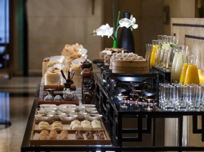 Renaissance Shanghai Pudong Hotel