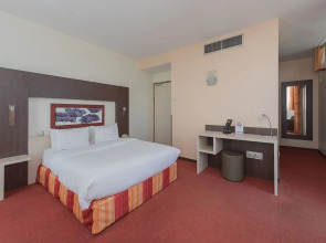 Hostellerie Saint Vincent Beauvais Aéroport