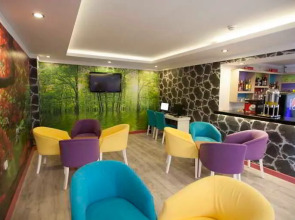 Side Win Hotel & Spa