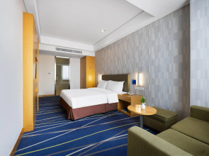 Holiday Inn Express Zhengzhou Airport by IHG