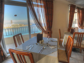 Plaza Regency Hotels