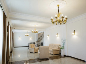 Отель «Греми»