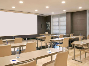 NH Valencia Las Artes