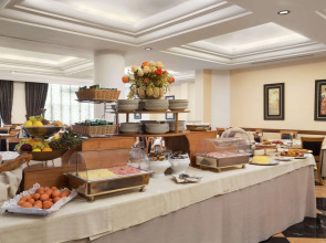 Ramada by Wyndham Naples